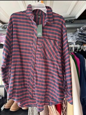 Resellers bundle bundle of 20 buttton ups size medium